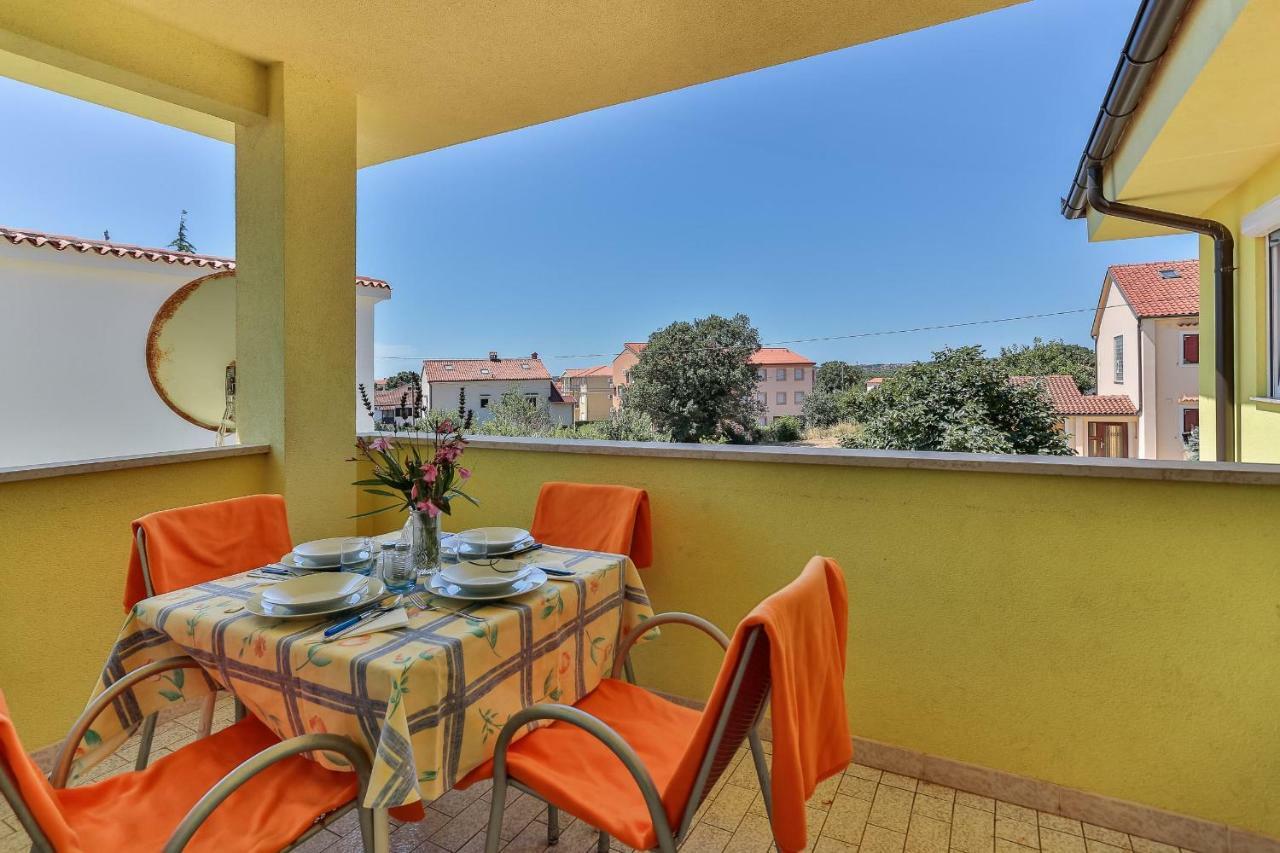 Apartment Dora Victoria Dream *