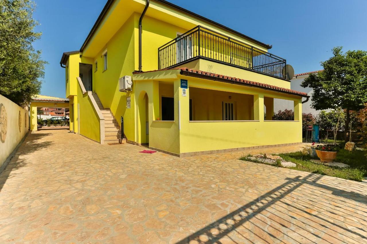 Apartment Dora Victoria Dream *
